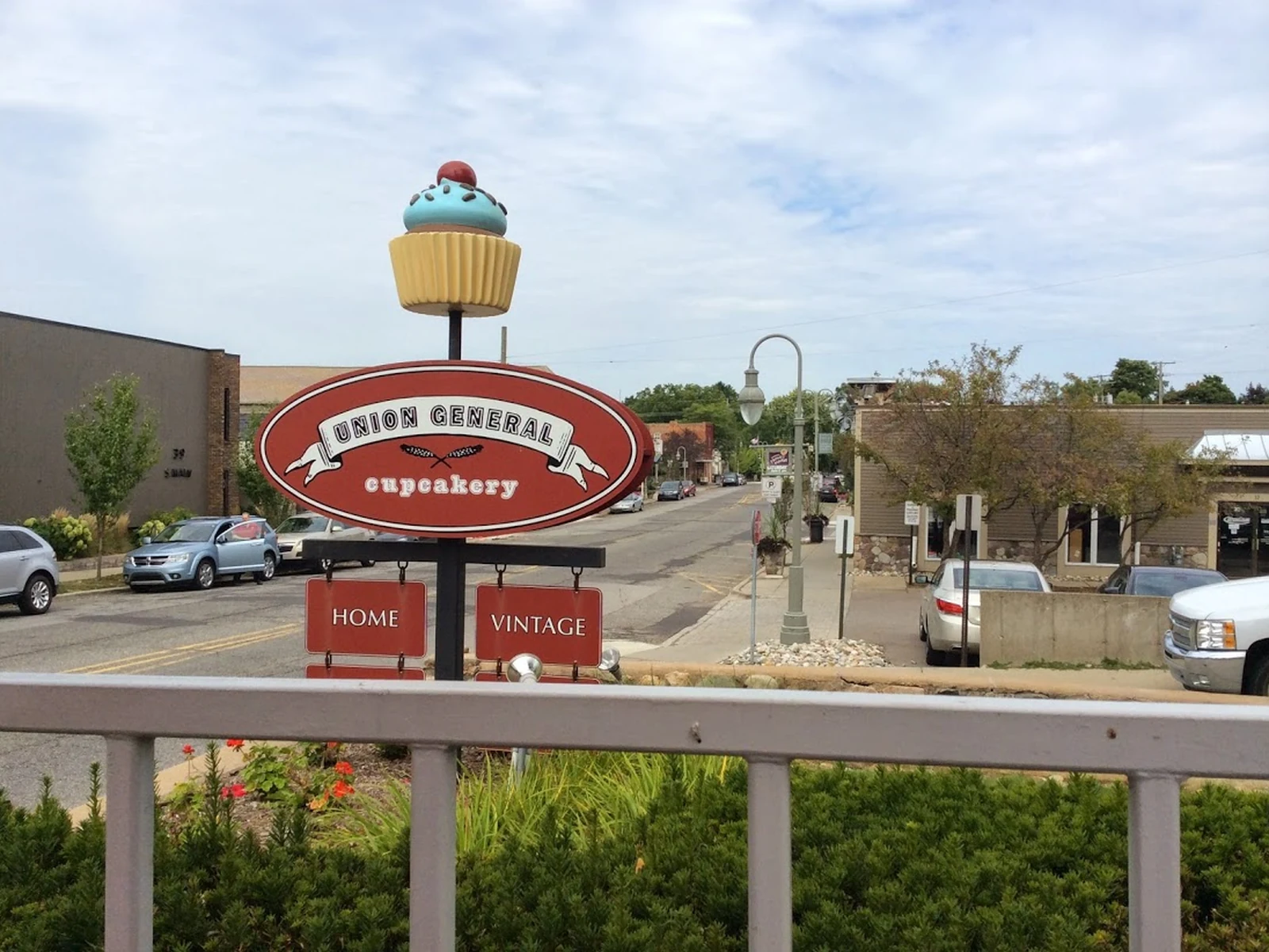 Clarkston Village Historic District along M-15